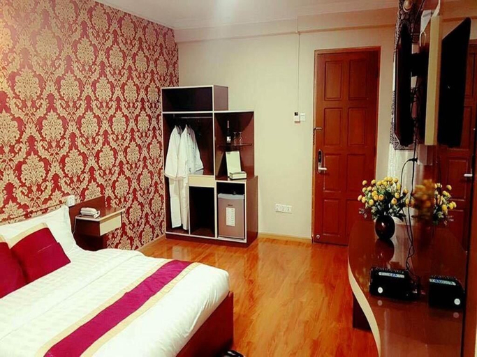 Bedroom 2, Thiha Bala Hotel, Mandalay