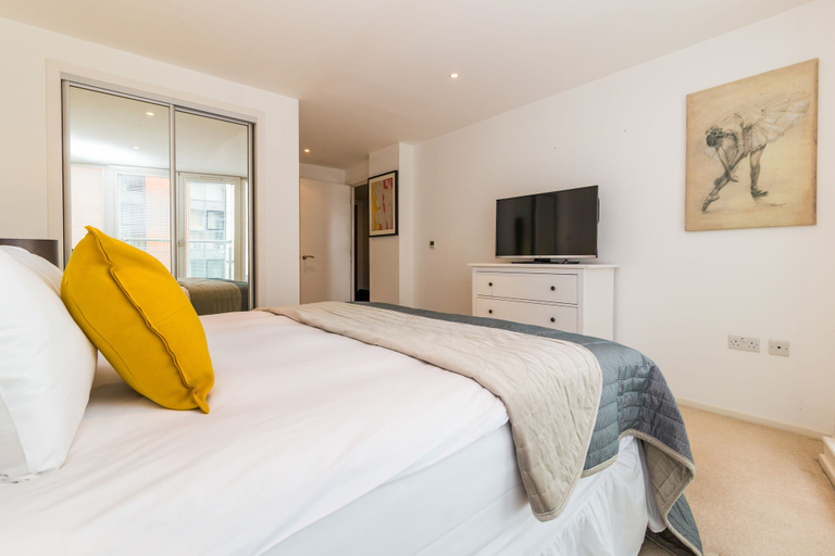 Bedroom 3, Grand Vista by Austin David Apartments, London