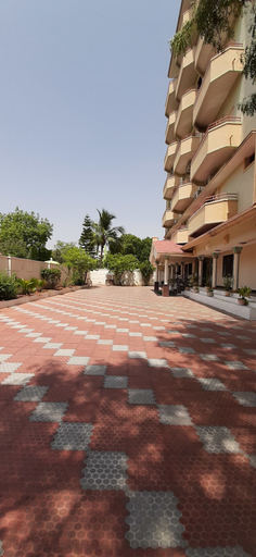 Exterior & Views 5, Sai Ranga Hotel & Residency, Anantapur