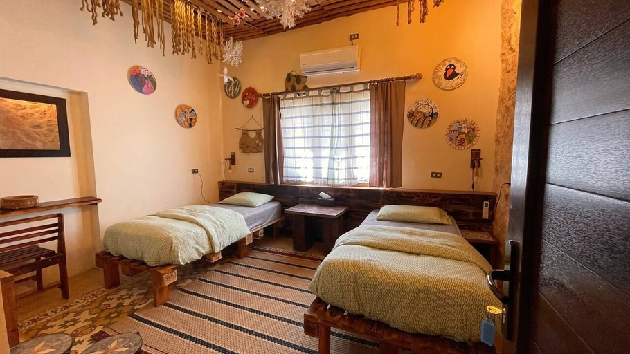 Bedroom 4, Carob Hostel, Wadi Essier
