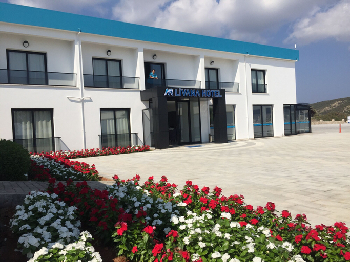Exterior & Views 2, Livana Hotel
