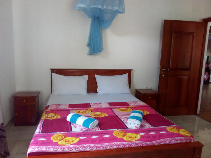 Bedroom 5, Daisy villa, Negombo