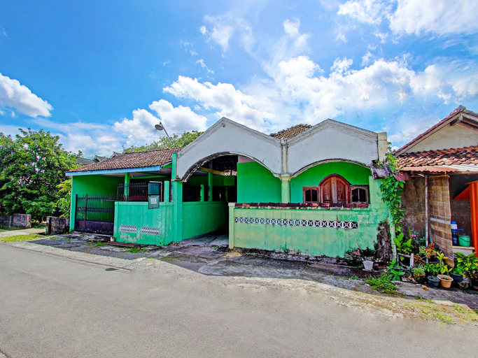 Exterior & Views 2, SPOT ON 91764 Griya Amarta Syariah, Bantul