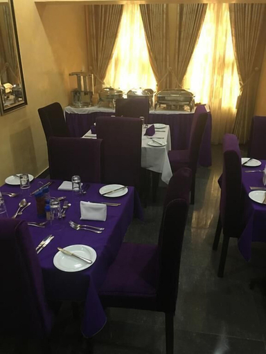 Food & Drinks 5, Inti's Royal Suite, AbujaMun