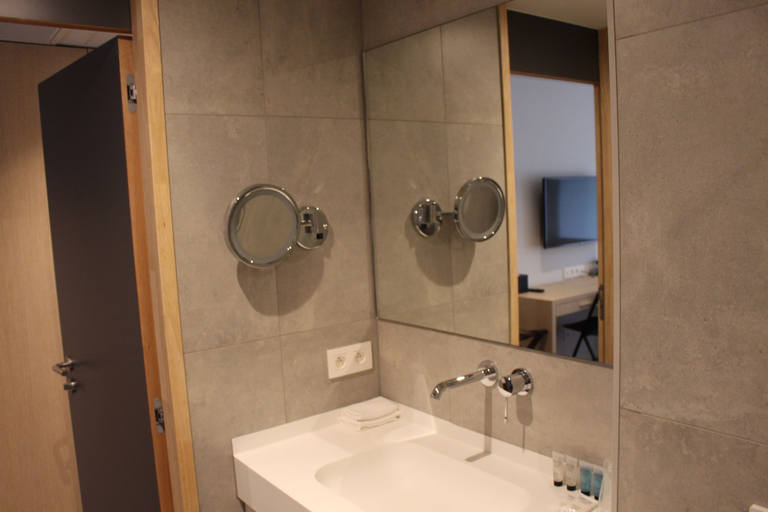 Bathroom 5, Le Bois De Bruges, West-Vlaanderen