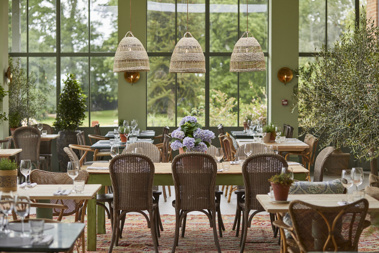 Food & Drinks 5, The Retreat, Elcot Park, West Berkshire