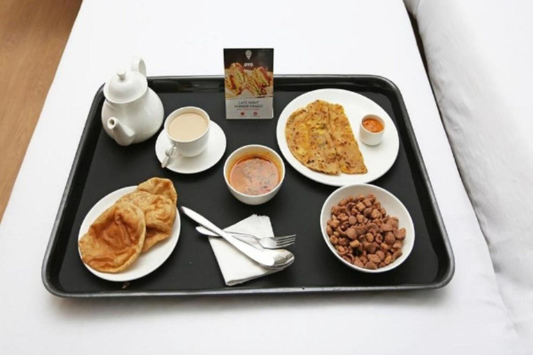 Food & Drinks, Hotel Iconic Suites, Delhi