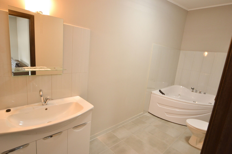 Bathroom 3, Theatre Boutique Aparthotel, Shevchenkivs'kyi
