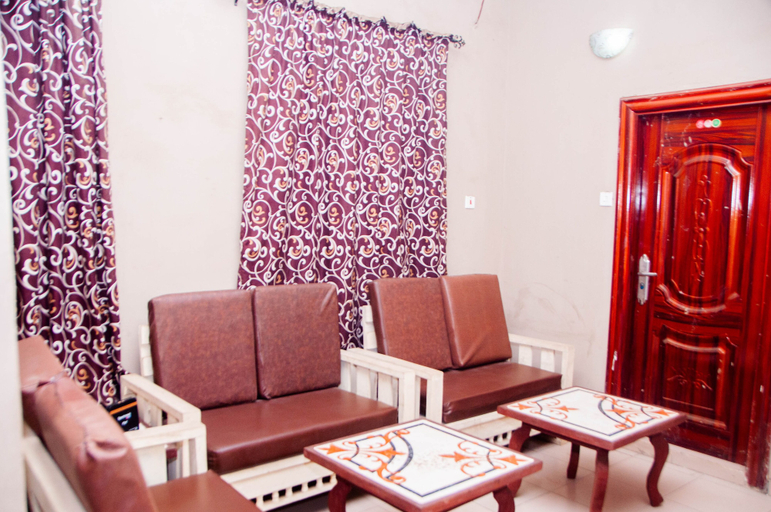 Others 4, Zenmof Royal Guest House, Alimosho