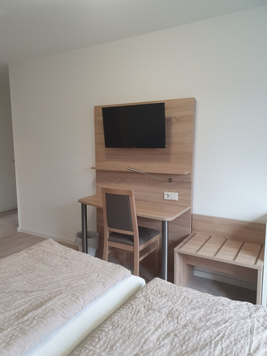 Bedroom 4, Hotel zum Rosengarten, Groß-Gerau