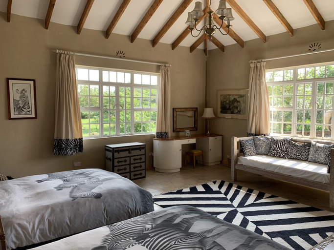 Bedroom 2, Ol Bobongi House, Laikipia North