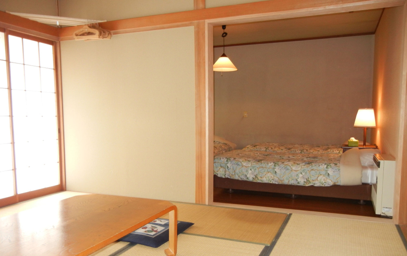 Bedroom 2, Sakka Sanso, Hakuba