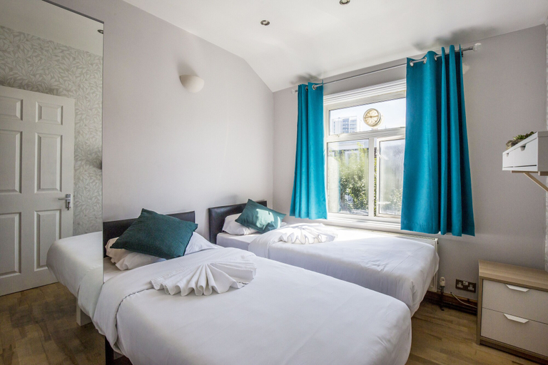 Bedroom 4, My City Chic St. Pancras Apartment, London