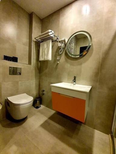 Bathroom 4, Porto Hotel Baku, Baku