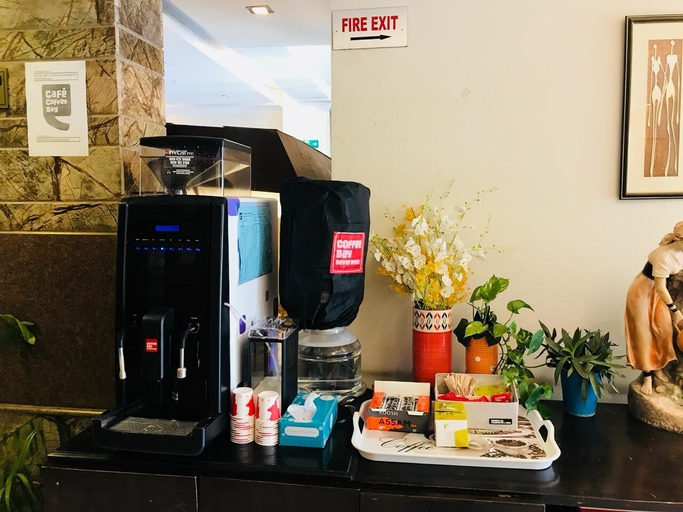 Food & Drinks 4, Hotel City Premier, Gurgaon