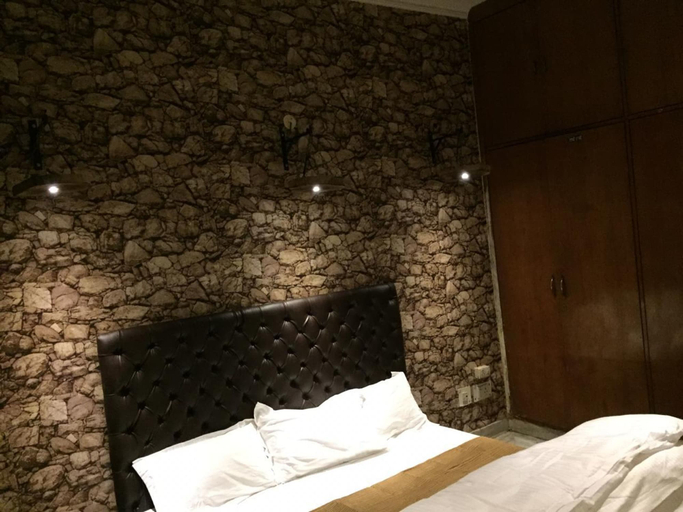 Bedroom 5, Rooming House, Gautam Buddha Nagar