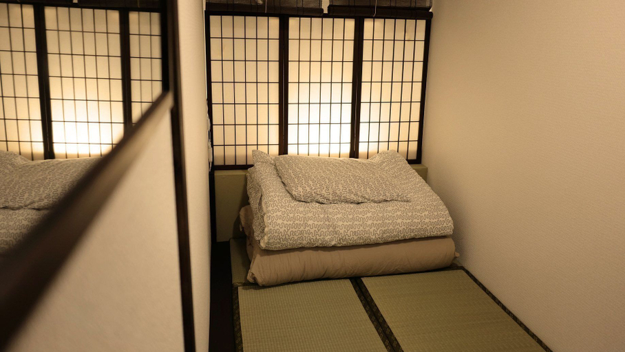 Bedroom 4, Hostel Furoya, Osaka