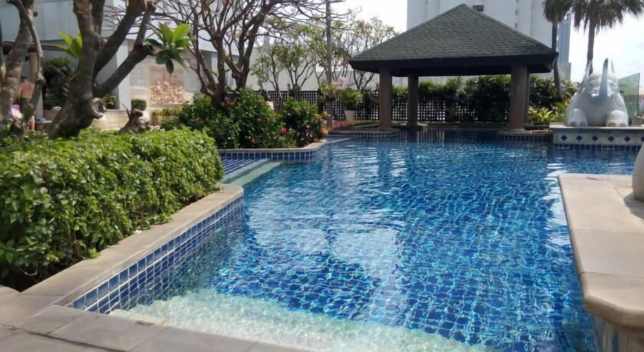 Sport & Beauty 4, Baan Sathorn Riverfront, Khlong San