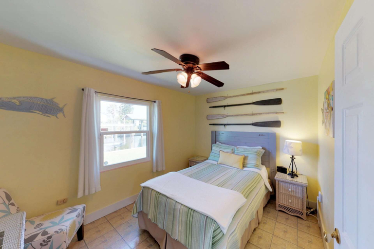 Bedroom 2, 16316 Tortuga, Lee