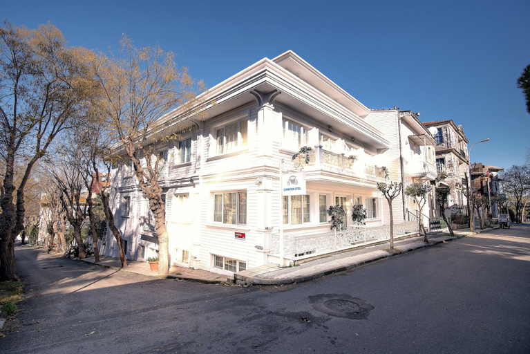 Exterior & Views 2, Buyukada Cankaya Hotel, Adalar