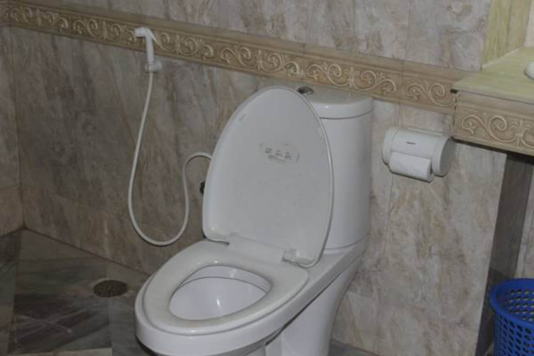 Bathroom 4, Hotel Suite Sadaf, Cox's Bazar