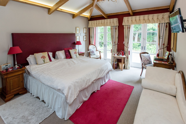 Bedroom 2, Mere Brook House, Wirral