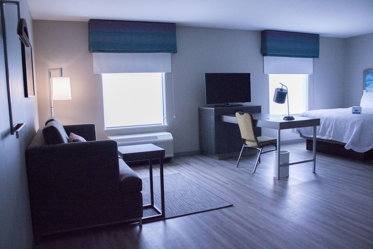Bedroom 3, Hampton Inn & Suites Cranberry Pittsburgh, Butler