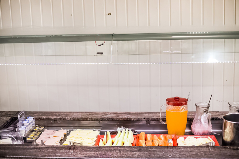 Food & Drinks 5, Hotel InterAmericana, Americana