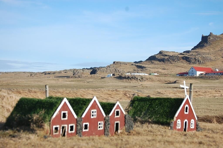 Others 4, Móar Cottages, Innri-Akraneshreppur