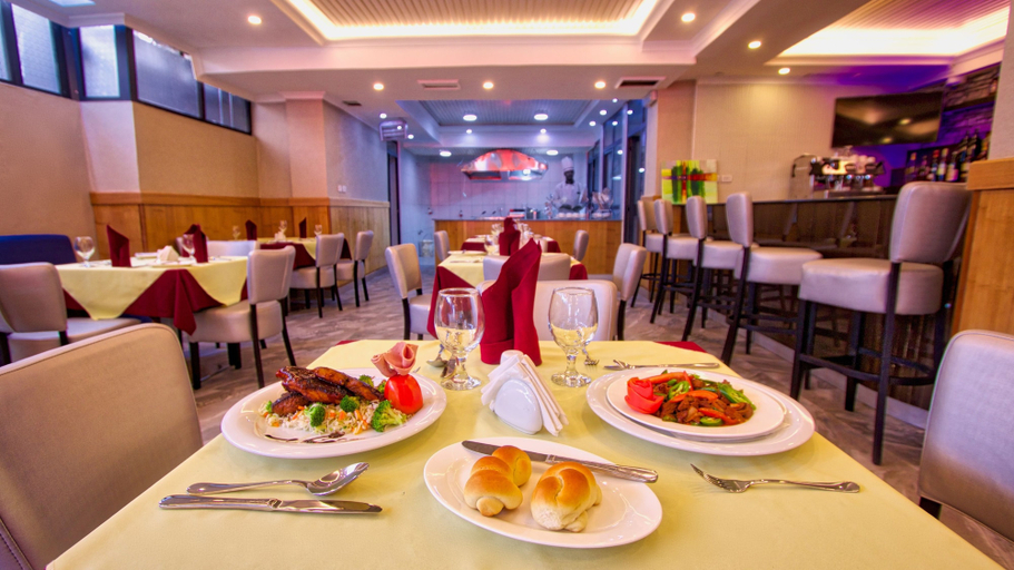 Food & Drinks 5, Yober Hotel, Addis Abeba