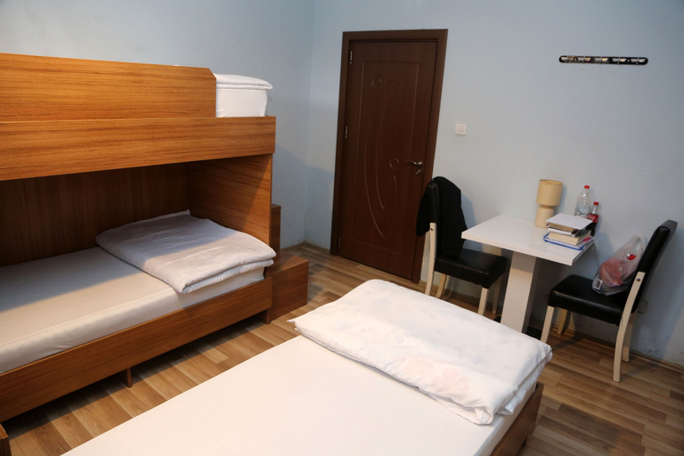 Bedroom 3, Moon Hostel, Priština
