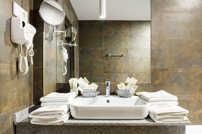 Bathroom 4, CORUDO Family Resort&Spa, Anapskiy rayon