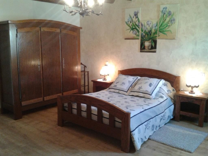 Bedroom 2, Domaine de la Rue, Indre