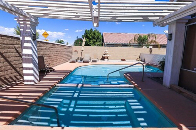 Sport & Beauty 4, Palm Springs Vacation Home, Riverside