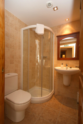 Bathroom 3, Casas Rurales Espargoiti I y II, Navarra