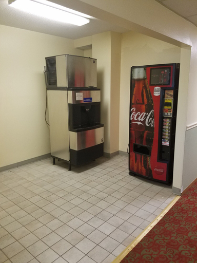 Food & Drinks, Sunset Inn, Iowa