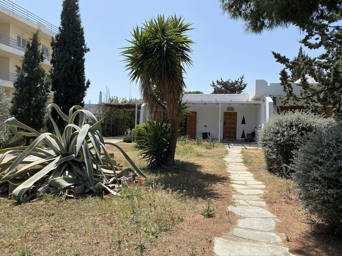 Others 2, Villa Artemis, Attica