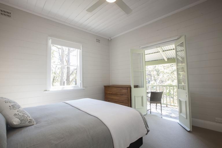 Bedroom 3, Royal National Park Cottages, Sutherland Shire - East