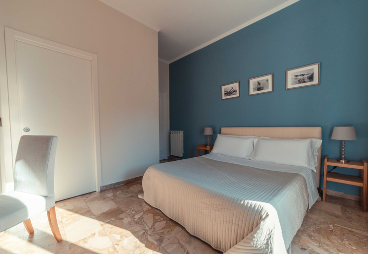 Bedroom 2, B&B Teatro Greco 39, Messina