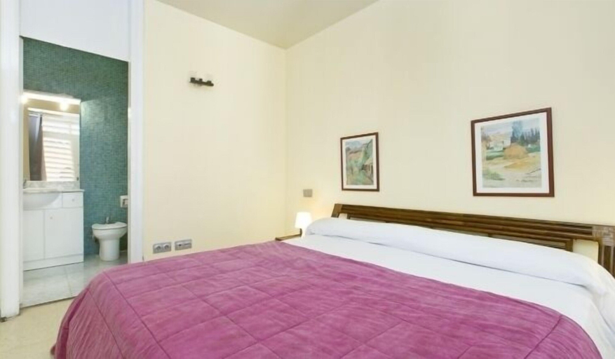 Bedroom 2, Apartamento Llevantina, Girona
