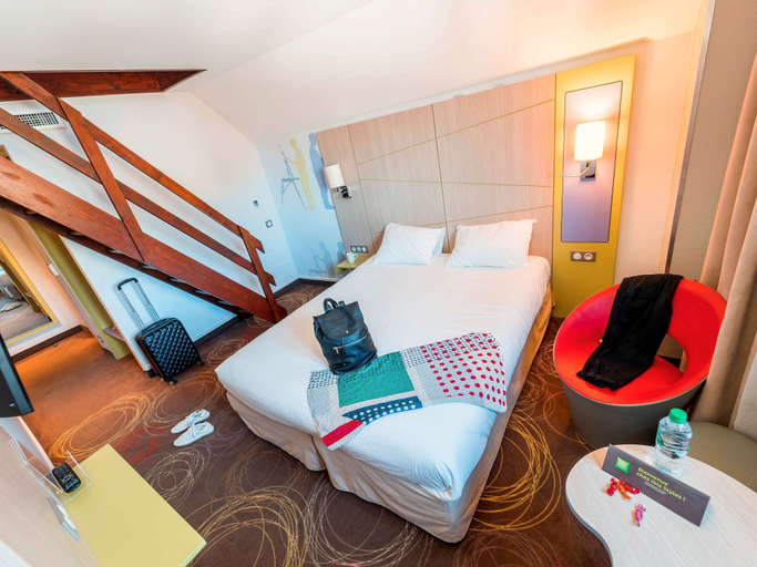 Bedroom 5, ibis Styles Honfleur Centre Historique, Calvados