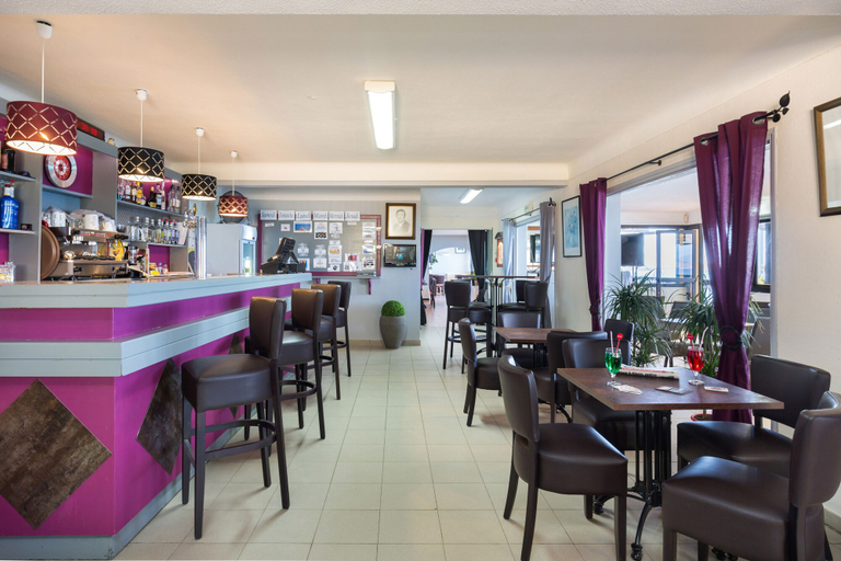 Food & Drinks 4, Joseph Charles, Haute-Corse
