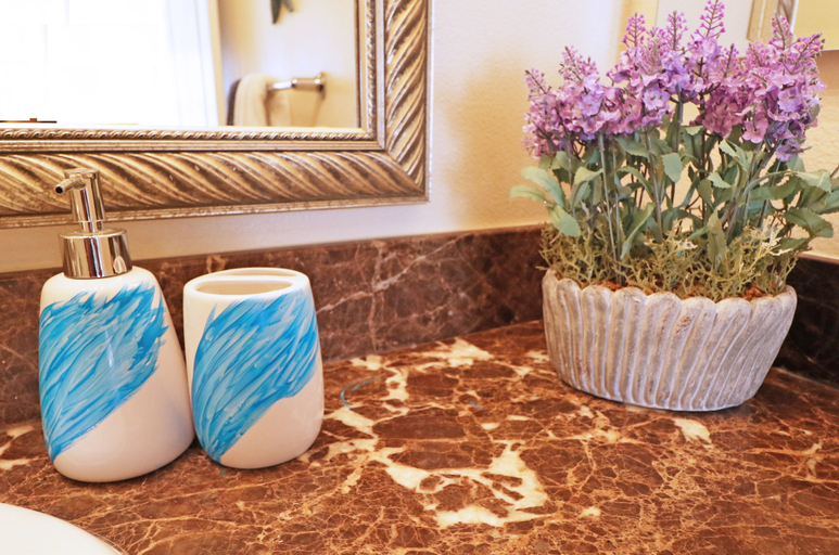 Bathroom 4, LAs Premier Apartments, Los Angeles