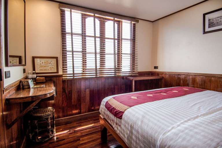 Bedroom 2, The Vat Phou Cruise, Pakxe