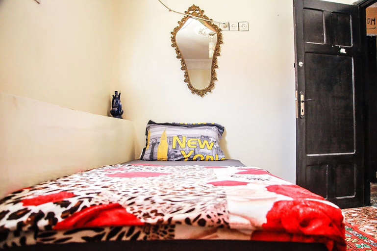 Bedroom 2, Medina Guesthouse - Hostel, Casablanca