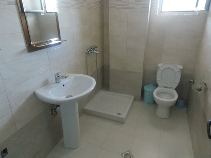 Bathroom 3, Doka Luxury Apartments, Sarandës