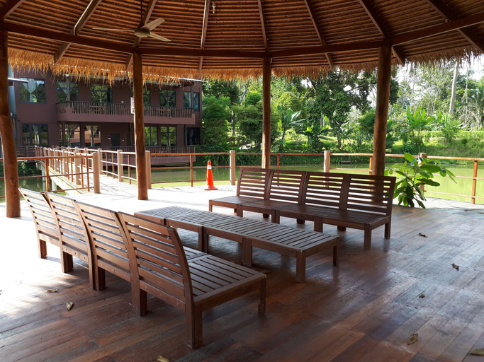 Food & Drinks 5, The Acacia Retreat, Bentong