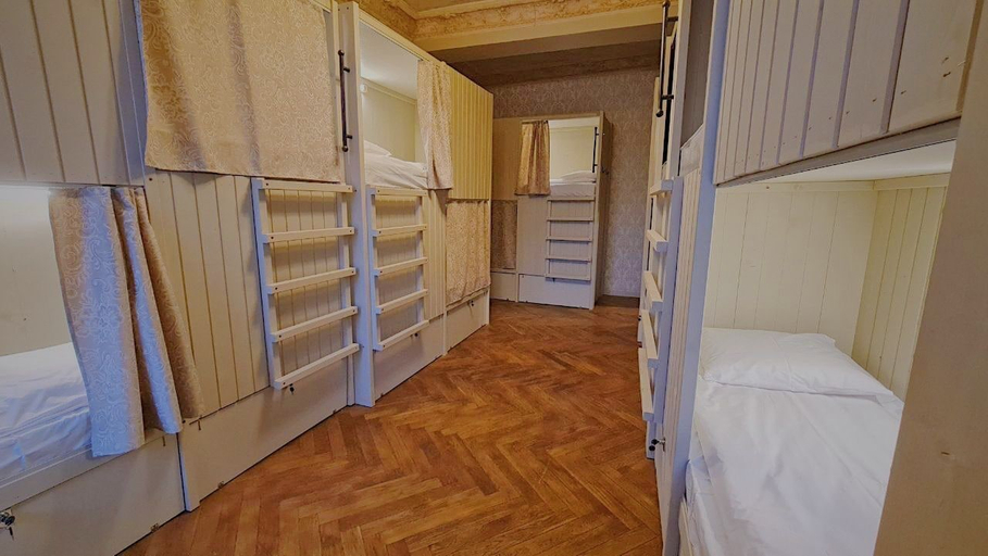 Bedroom 4, Blue Bird Hostel, Riga