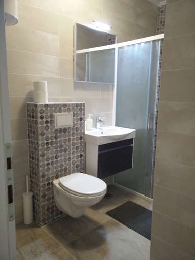 Bathroom 3, Apartments Coast 27, Podgora