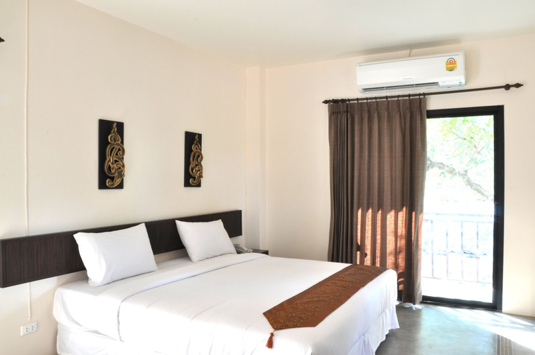 Bedroom 4, Monsane River Kwai Resort, Tha Muang